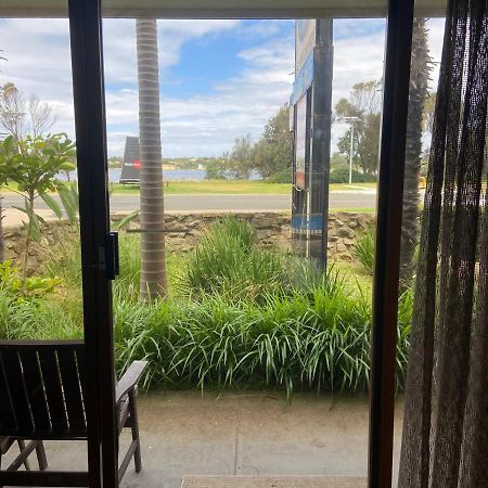 Abel Tasman Waterfront Motel Lakes Entrance Buitenkant foto