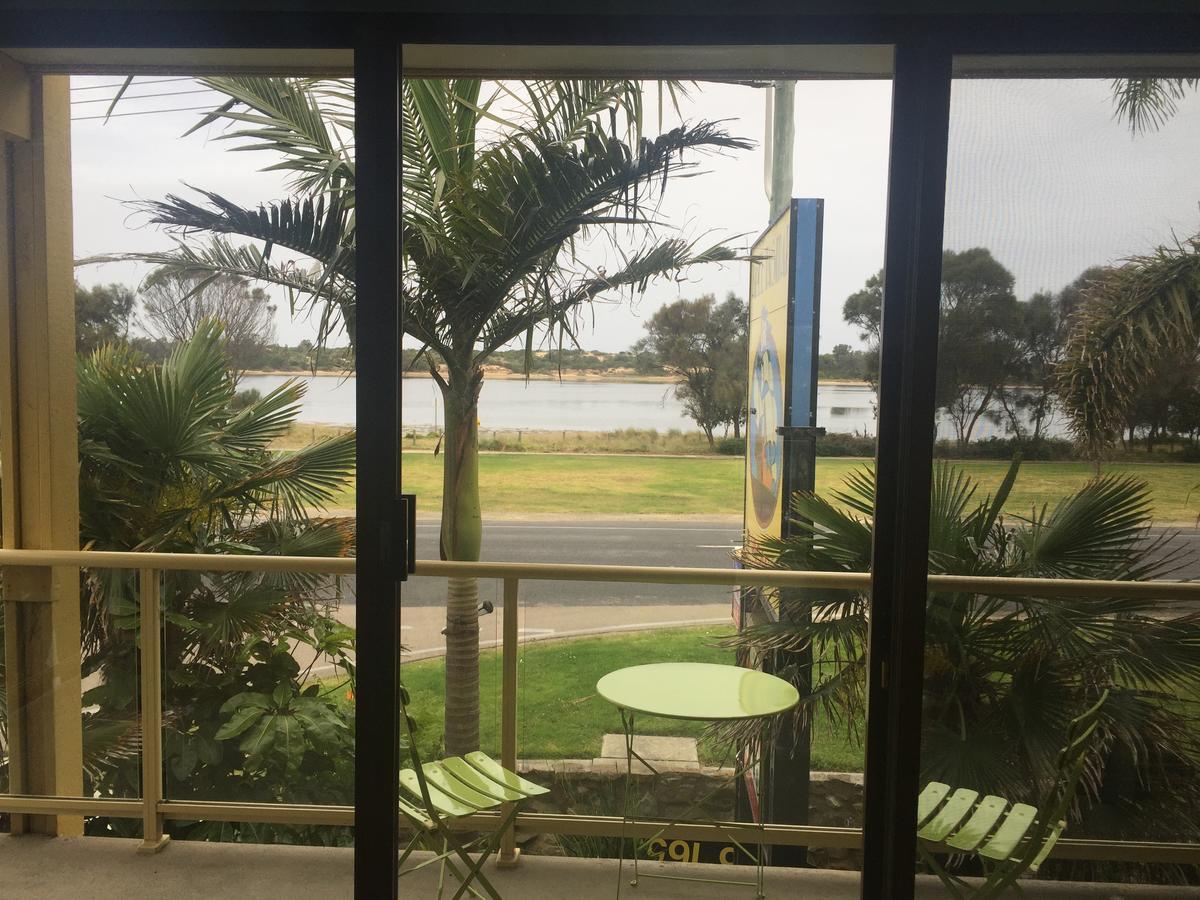 Abel Tasman Waterfront Motel Lakes Entrance Buitenkant foto